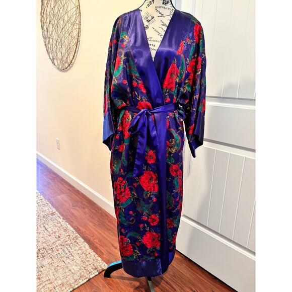 Vintage Victoria Secrect Gold Label Purple Red Rose Floral Satin Robe size M/L - Picture 1 of 7